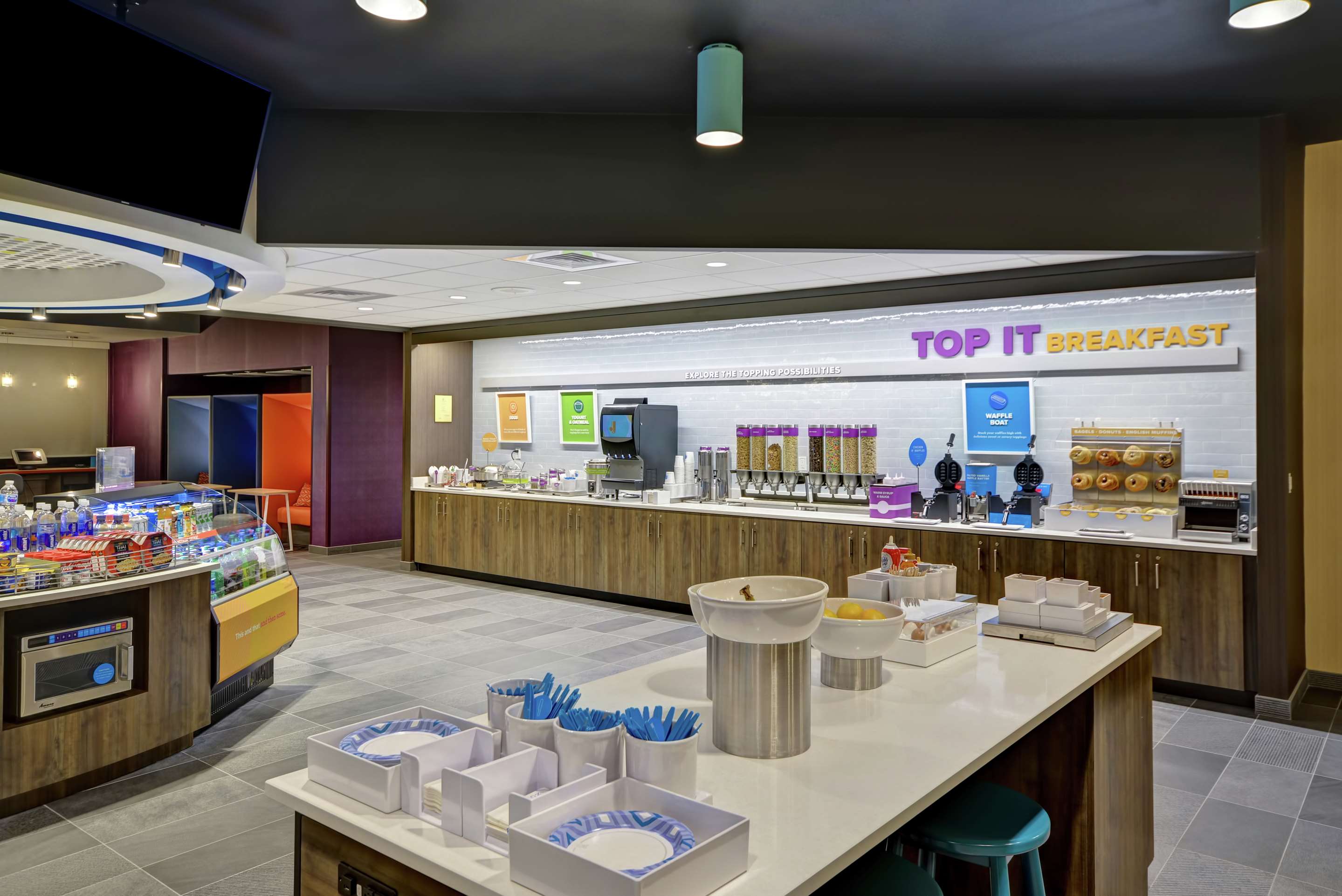 Breakfast Area | Tru By Hilton Winchester, Va