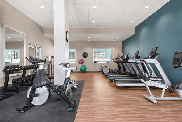 Fitness/ Exercise Room - Hampton Inn & Suites Airport Kelowna
