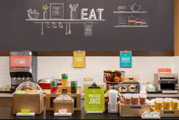 Amenities - Hampton Inn & Suites Airport Kelowna