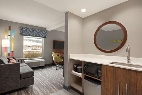  - Hampton Inn & Suites Airport Kelowna