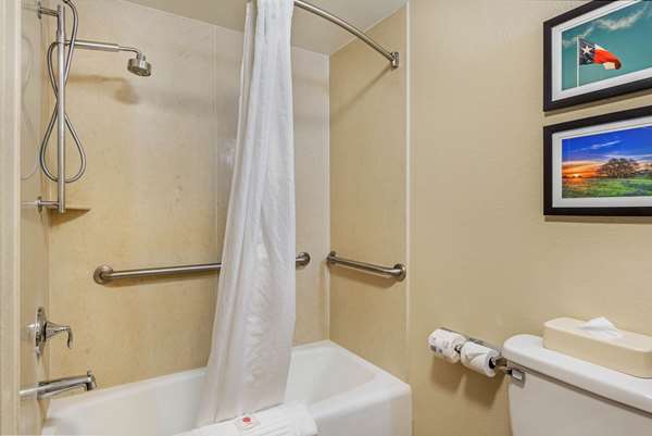  - Comfort Inn & Suites Big Spring - I-20, Exit 177