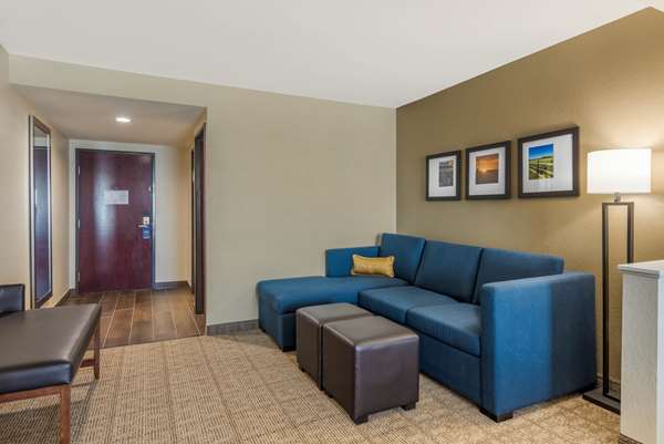 Suite - Comfort Inn & Suites Big Spring - I-20, Exit 177