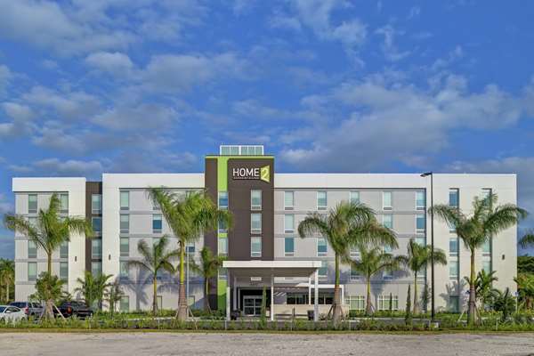Exterior view - Home2 Suites by Hilton West Palm Beach - I-95, Exit 69