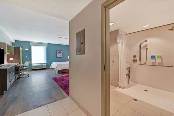  - Home2 Suites by Hilton West Palm Beach - I-95, Exit 69