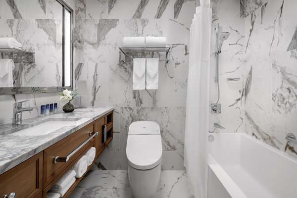  - Halepuna Waikiki Hotel by Halekulani Honolulu