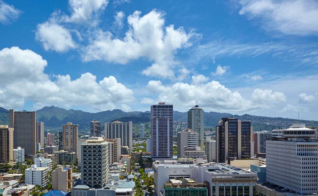 HALEPUNA WAIKIKI BY HALEKULANI - Photo 11