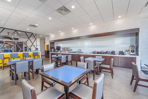 Amenities - GLo Best Western Dawley Farms Hotel Sioux Falls