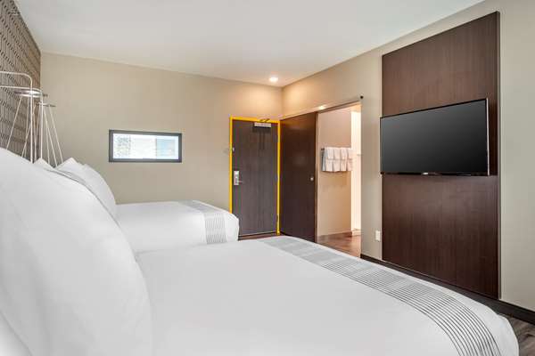  - GLo Best Western Dawley Farms Hotel Sioux Falls