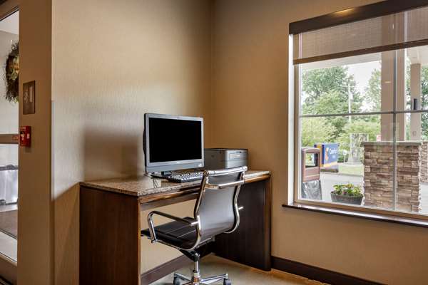 Conference Area - Comfort Inn Connellsville