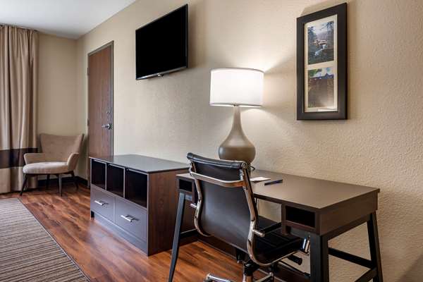  - Comfort Inn Connellsville