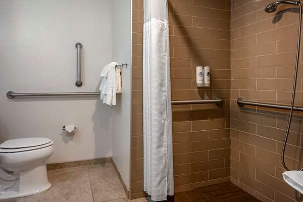 - Comfort Inn Connellsville
