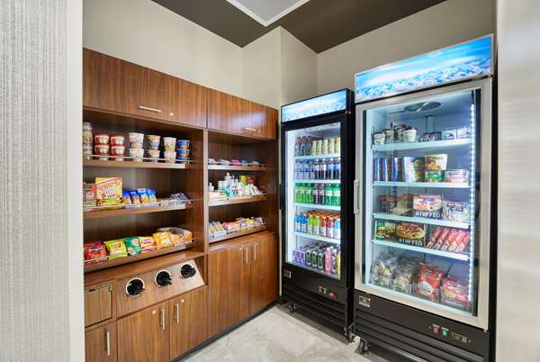  - Wingate by Wyndham Hurricane - I-64, Exit 34