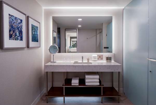 Suite - Hyatt Regency Hotel Portland - I-5, Exit 302A