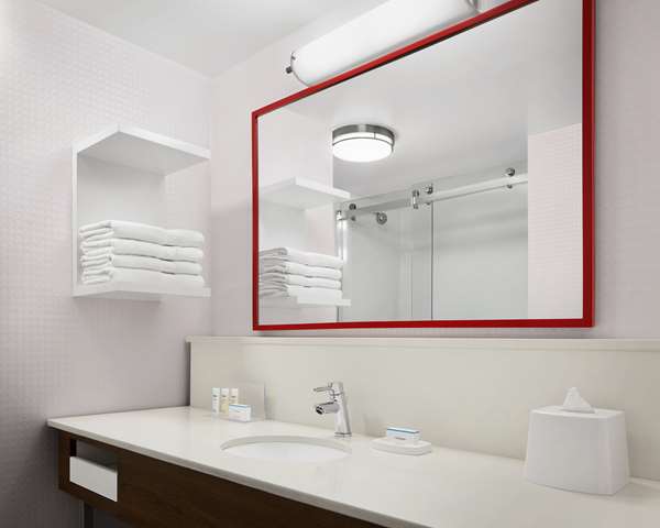  - Hampton Inn & Suites Steele Creek Charlotte - I-485, Exit 4