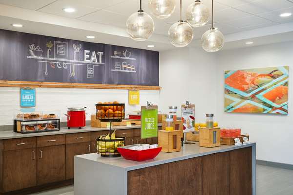 Amenities - Hampton Inn Clewiston