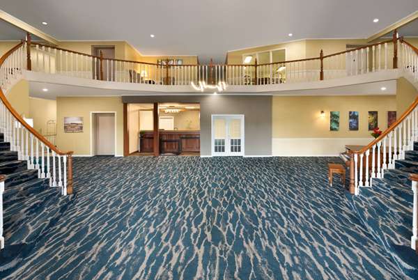  - Days Inn & Suites Sikeston - I-55, Exit 67