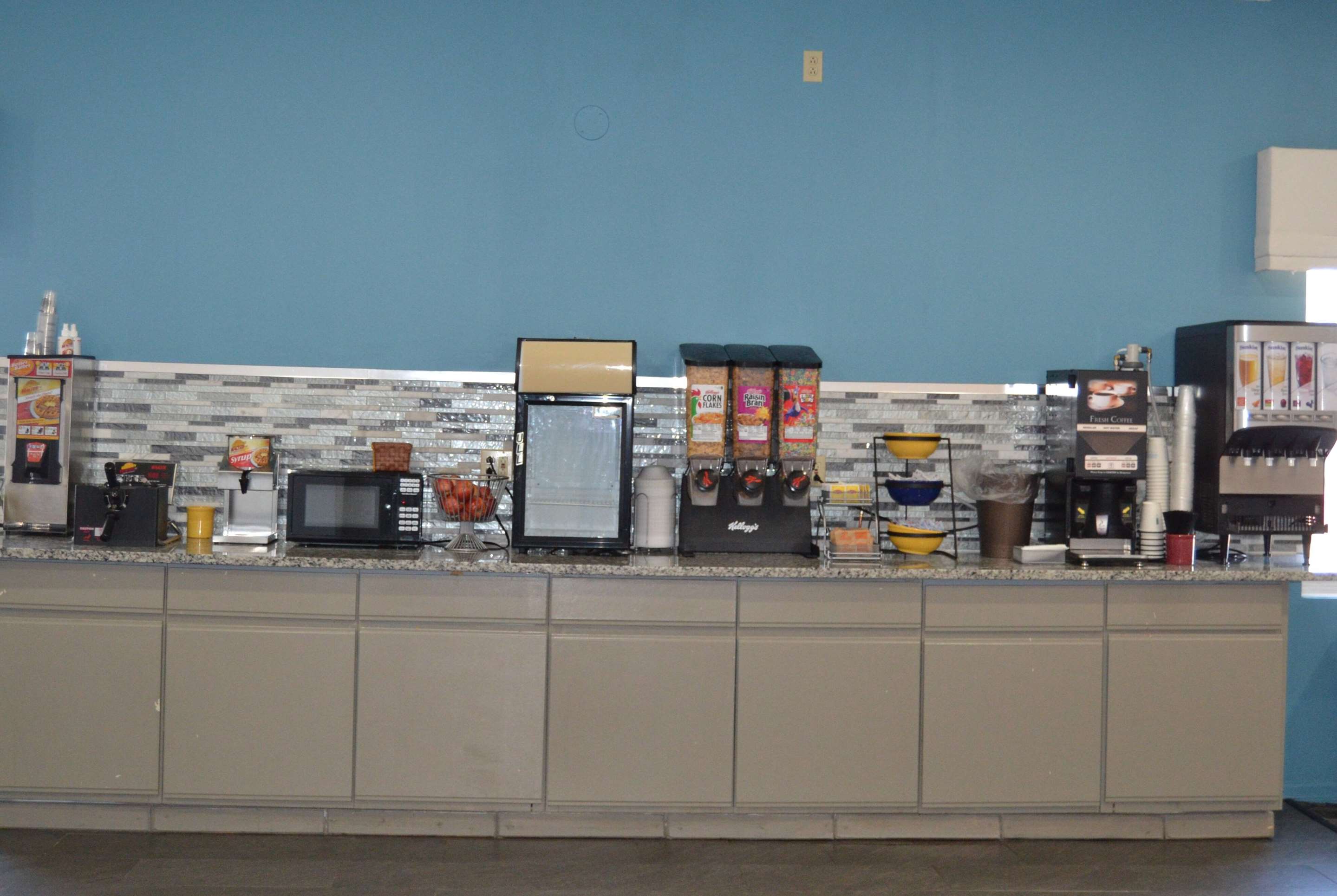 Property amenity | Days Inn and Suites by Wyndham Sikeston