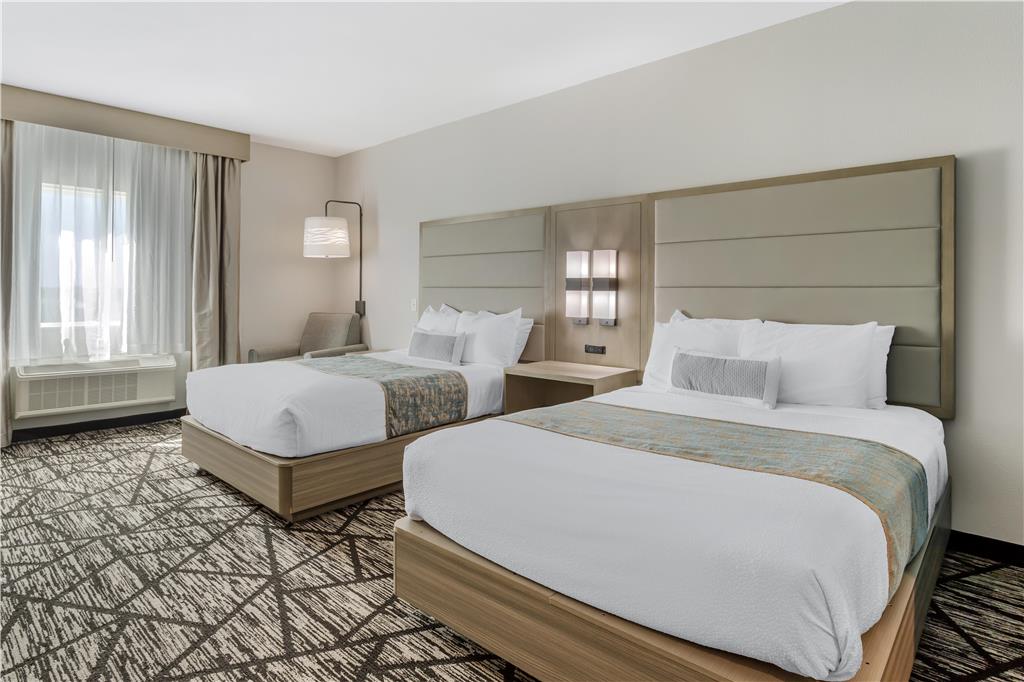 Best Western Plus Mid County-guestroom-Guest Room,On-Site.jpg