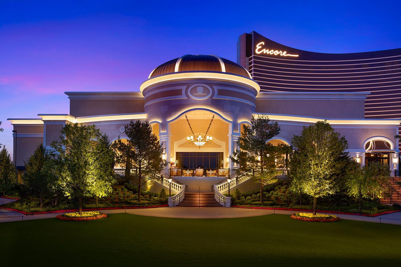 EncoreBH Meetings South Terrace Exterior EVENING Kraft x | Encore Boston Harbor