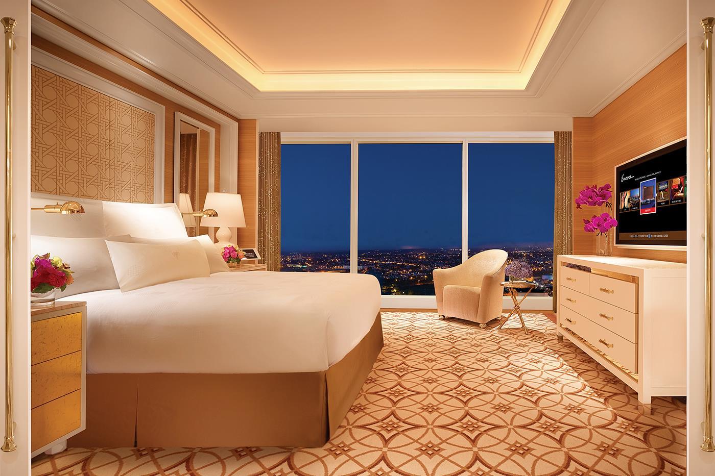 Signature Suite Bedroom View | Encore Boston Harbor