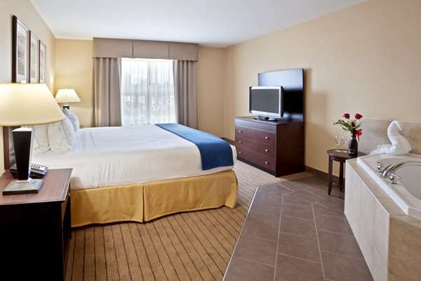  - Bayview Hotel Group Courtenay