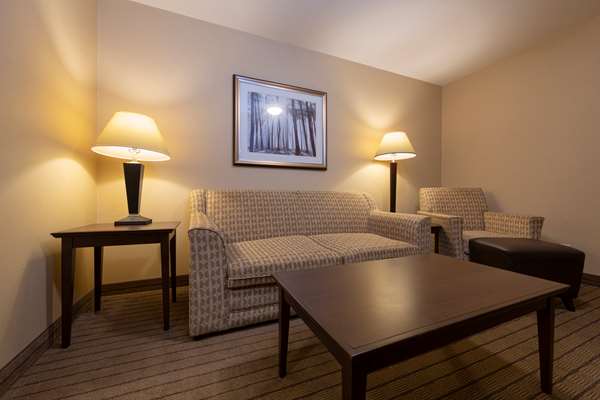 - Bayview Hotel Group Courtenay