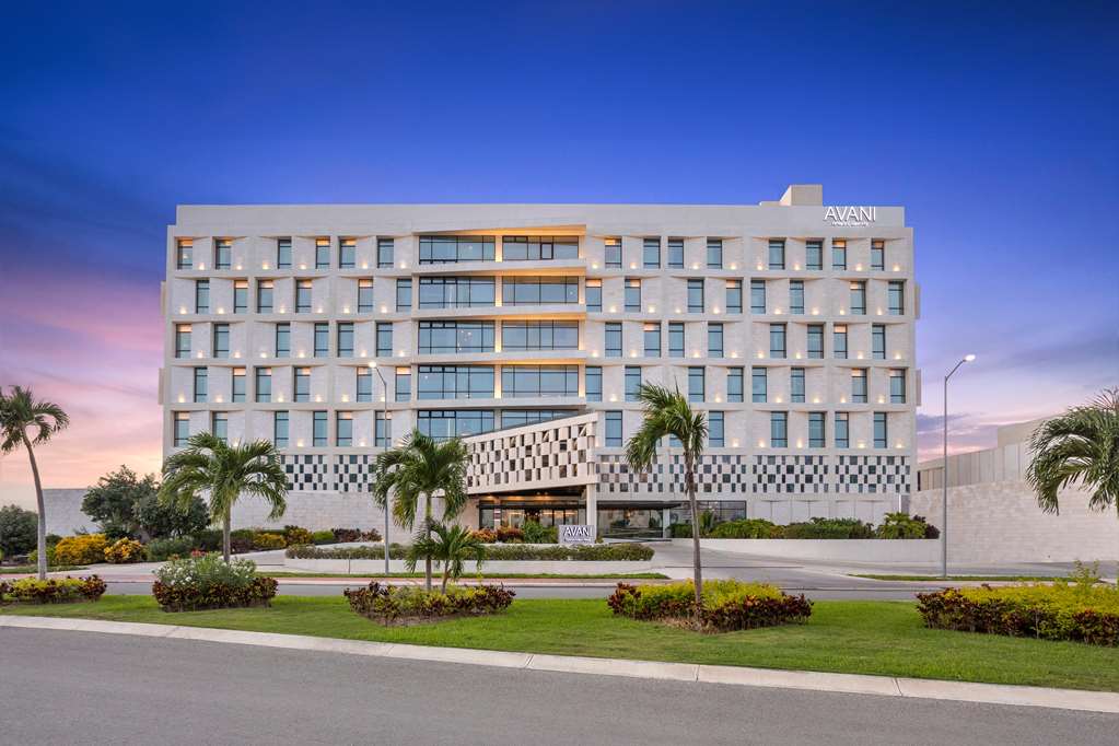NH Cancun Airport