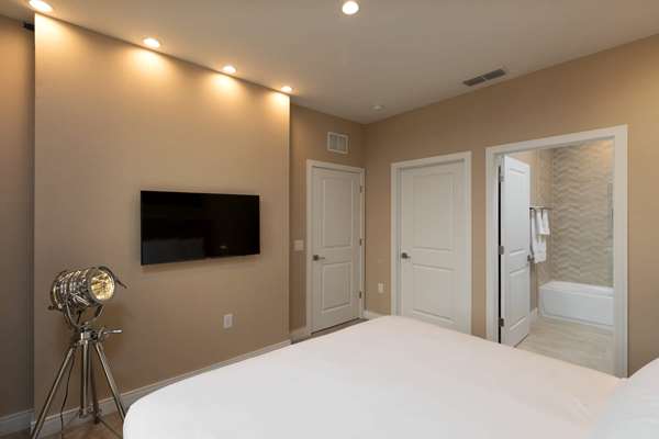  - Magic Village Views Hotel Kissimmee