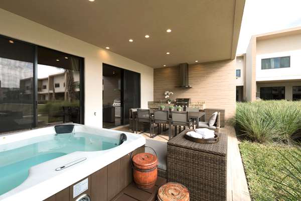  - Magic Village Views Hotel Kissimmee