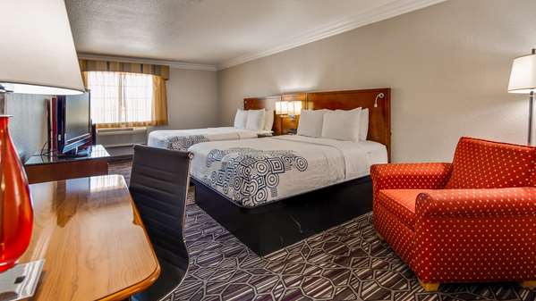  - SureStay Plus Hotel by Best Western Southwest Benbrook - I-20, Exit 429B