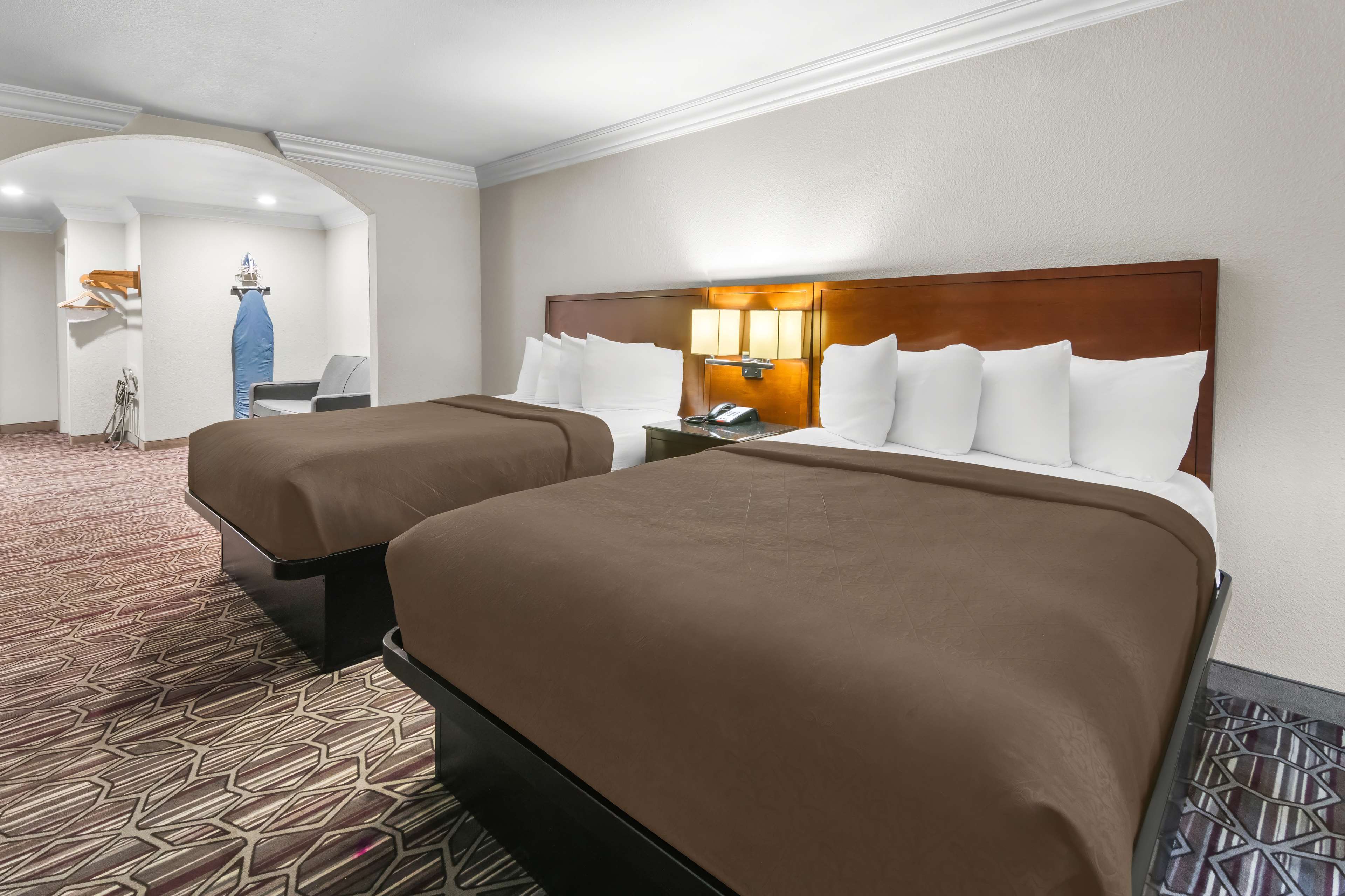SureStay Plus by Best Western Benbrook Fort Worth Room Type - 2 Queen Beds, Non-Smoking, Sofabed, Microwave And Refrigerator, Full Breakfast SureStay Plus by Best Western Benbrook Fort Worth Room Type - 2 Queen Beds, Non-Smoking, Sofabed, Microwave And Refrigerator, Full Breakfast