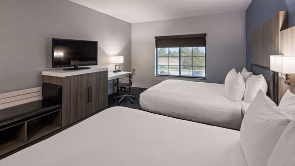  - Best Western Plus Appleton Airport Hotel
