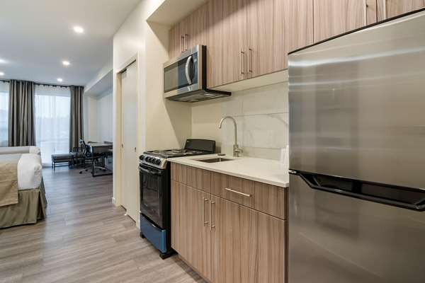 Suite - Hue Hotel Kamloops