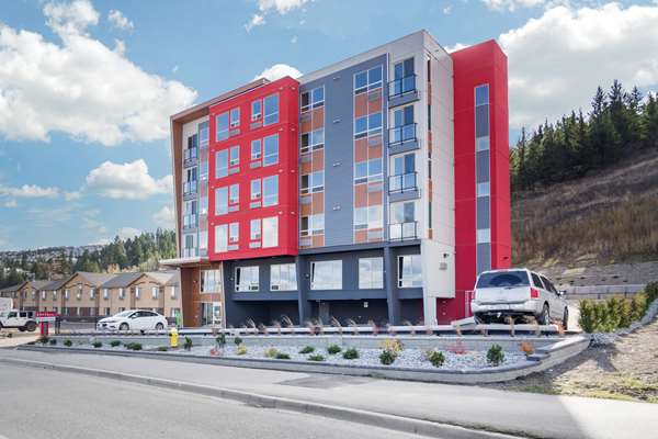 Exterior view - Hue Hotel Kamloops