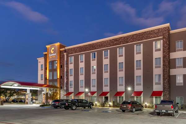 Exterior view - Comfort Suites Cedar Park