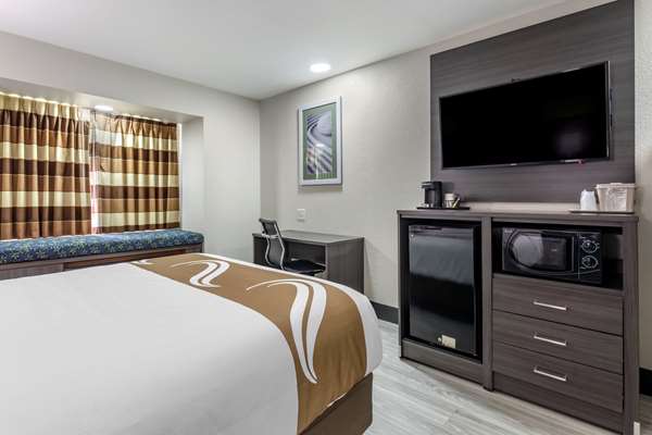 Suite - Quality Inn & Suites Longview - I-20, Exit 596