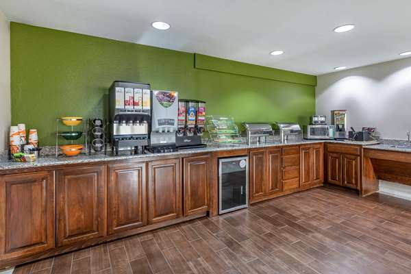 Amenities - Quality Inn & Suites Longview - I-20, Exit 596