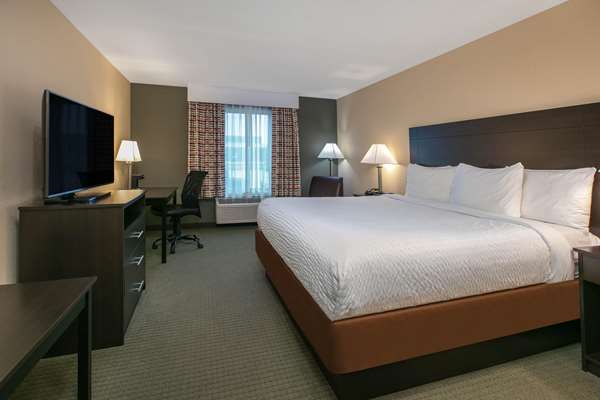  - Days Inn & Suites Florence