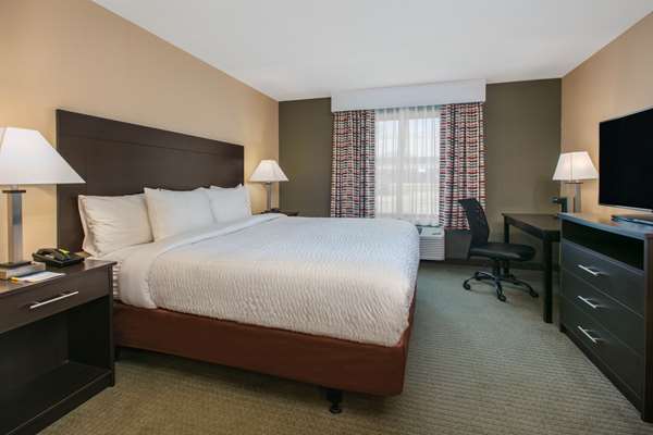  - Days Inn & Suites Florence