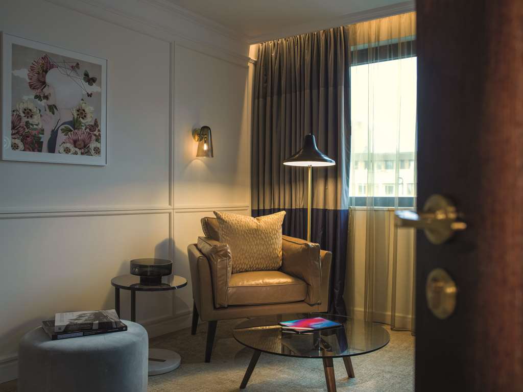 Guest photo