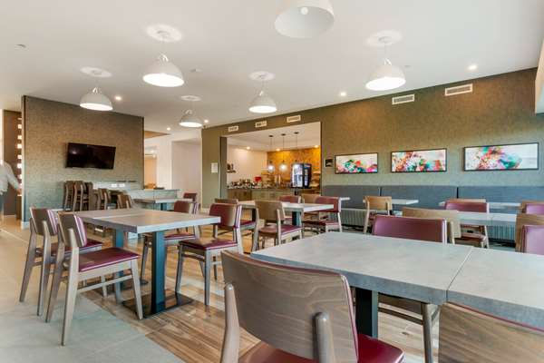 Amenities - Best Western Plus Hotel Dauphin