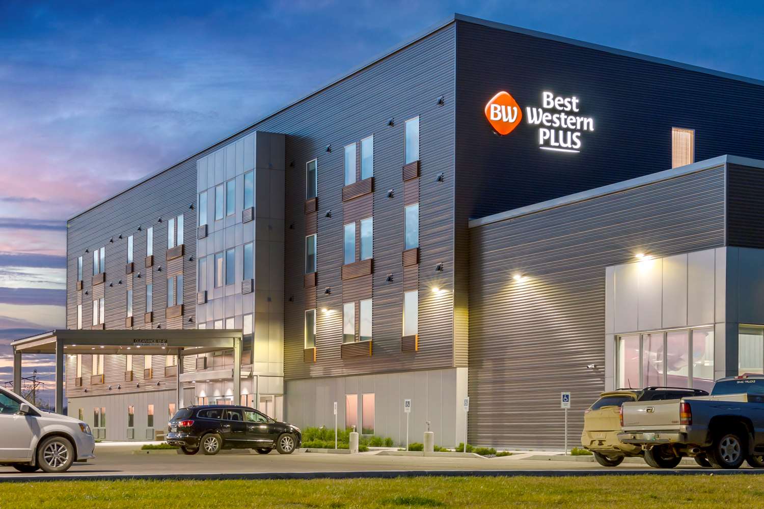 Best Western Plus Hotel Dauphin, MB See Discounts