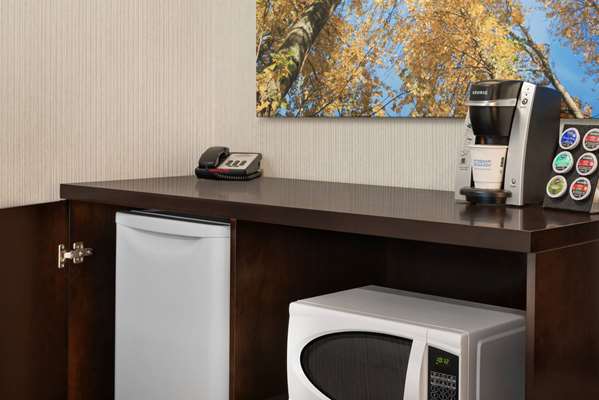  - Days Inn Wainwright