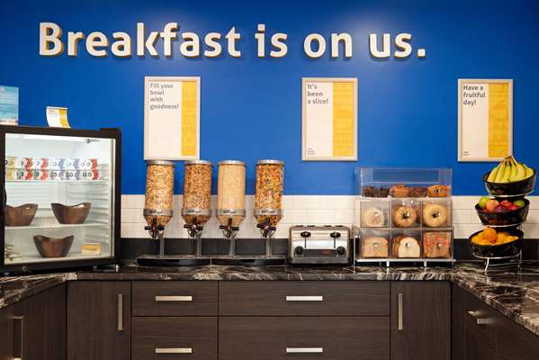  - Days Inn Wainwright