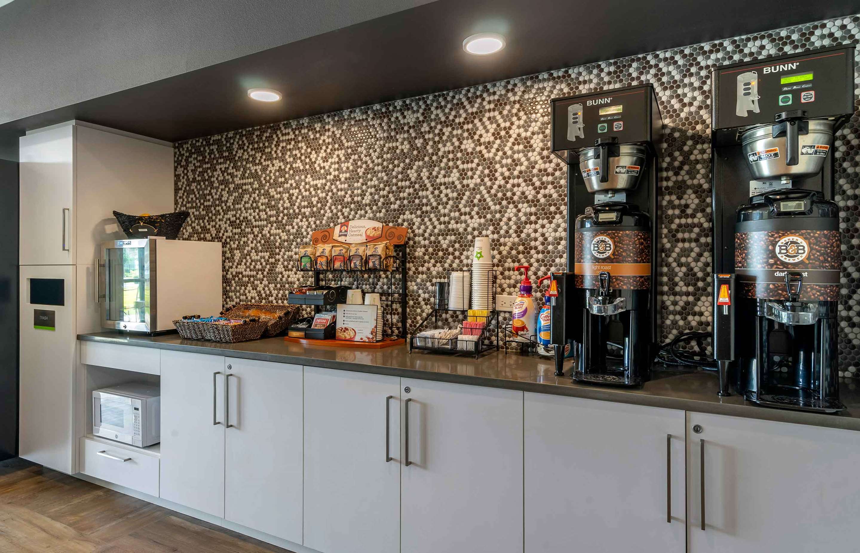 Free Grab-and-Go Breakfast | Extended Stay America Premier Suites Port Charlotte I75