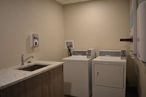 Amenities - Best Western Plus Gateway to the Falls Hotel Clearwater