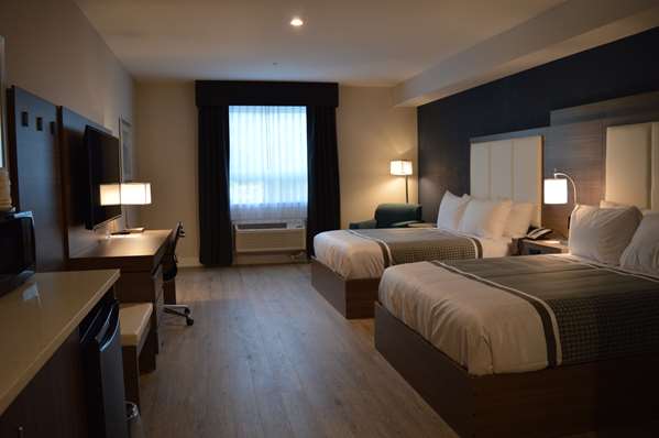  - Best Western Plus Gateway to the Falls Hotel Clearwater