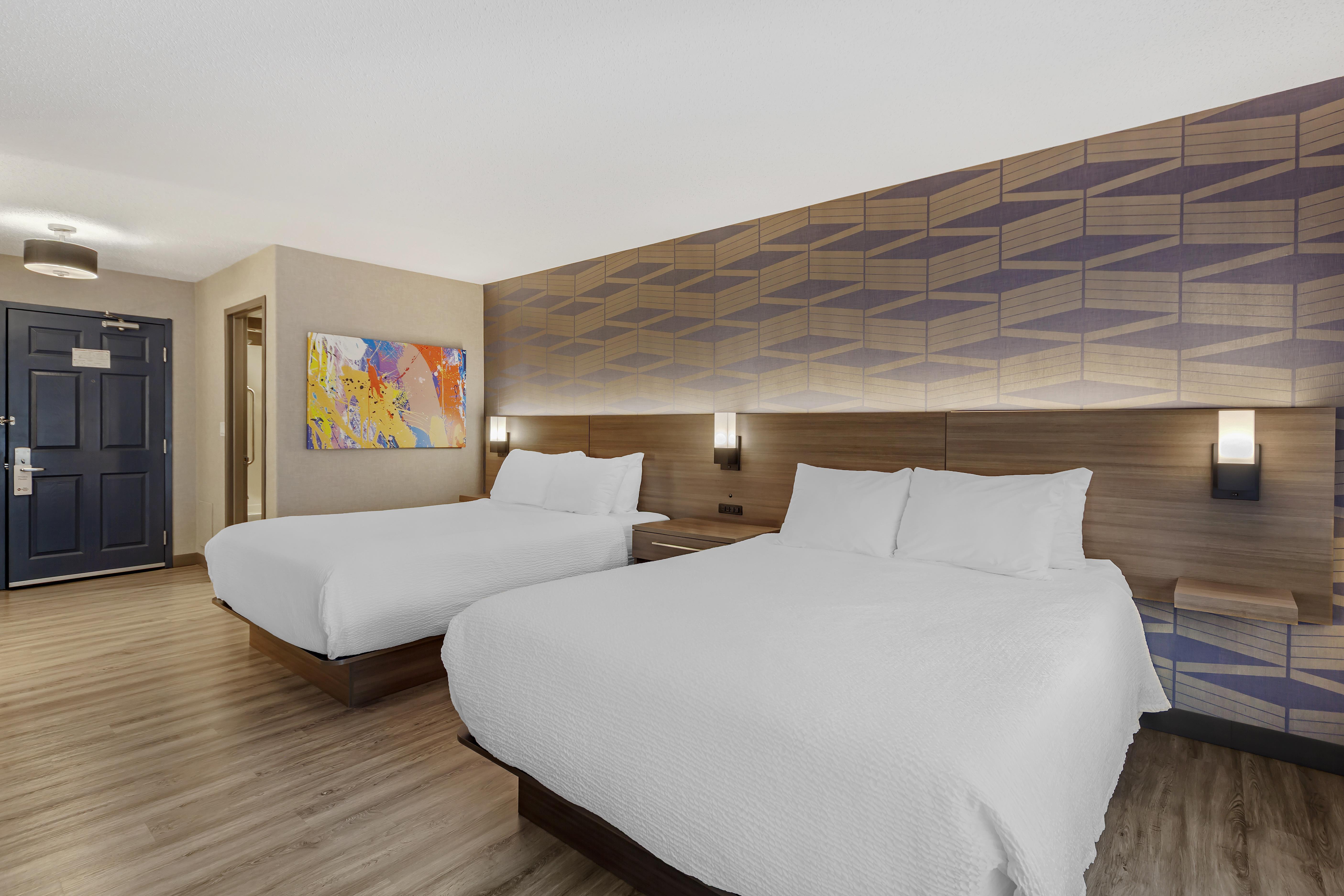 Best Western Plus West Edmonton - Tap to explore photos