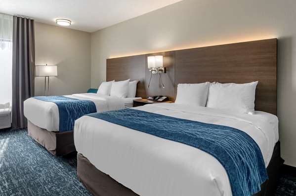  - Comfort Inn & Suites Troutville - I-81, Exit 150A