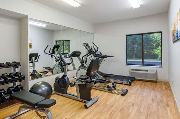 Fitness/ Exercise Room - Comfort Inn & Suites Troutville - I-81, Exit 150A